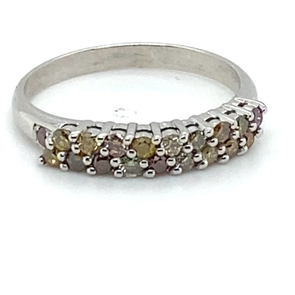 Fancy Colored Diamonds .65ct Solid 14K White Gold Ring - Picture 4 of 7